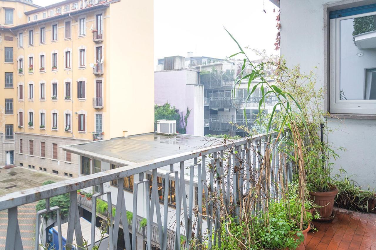Hacca Collection - Porta Romana Apartment Milan Bagian luar foto