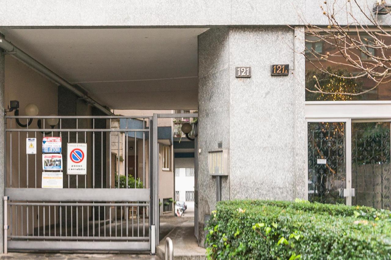 Hacca Collection - Porta Romana Apartment Milan Bagian luar foto