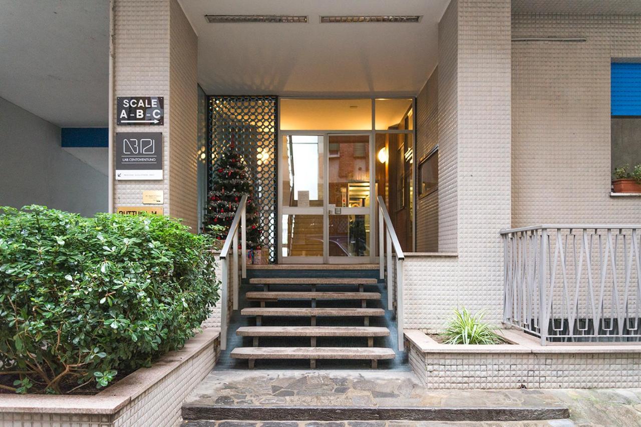 Hacca Collection - Porta Romana Apartment Milan Bagian luar foto
